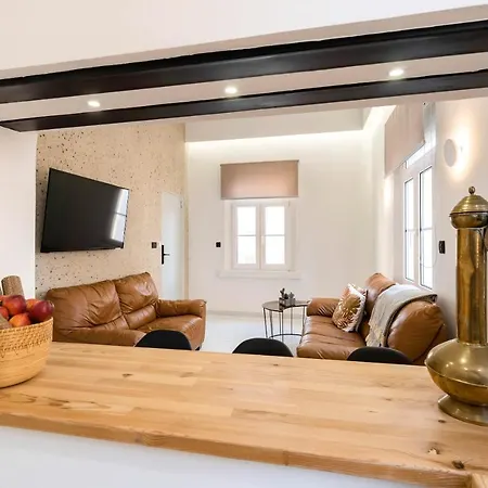 Apartment Alia